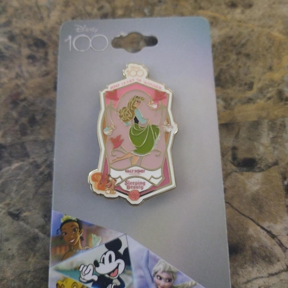 New Disney 100 Sleeping Beauty Stain Glass Portrait Enamel Lapel Pin - Picture 1 of 1